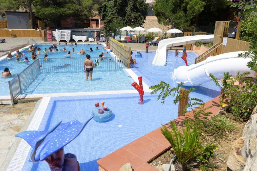 滨海略雷特 Camping Senia Cala Canyelles酒店 外观 照片