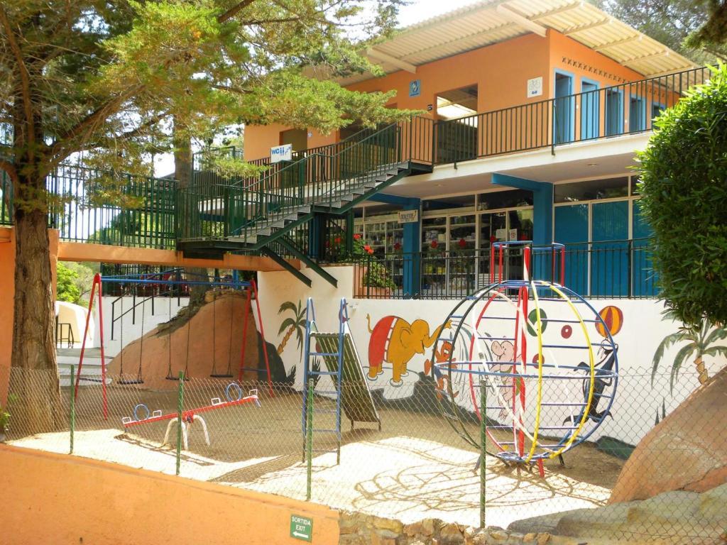滨海略雷特 Camping Senia Cala Canyelles酒店 外观 照片