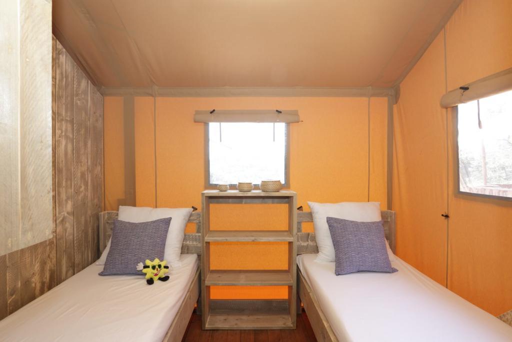 滨海略雷特 Camping Senia Cala Canyelles酒店 外观 照片